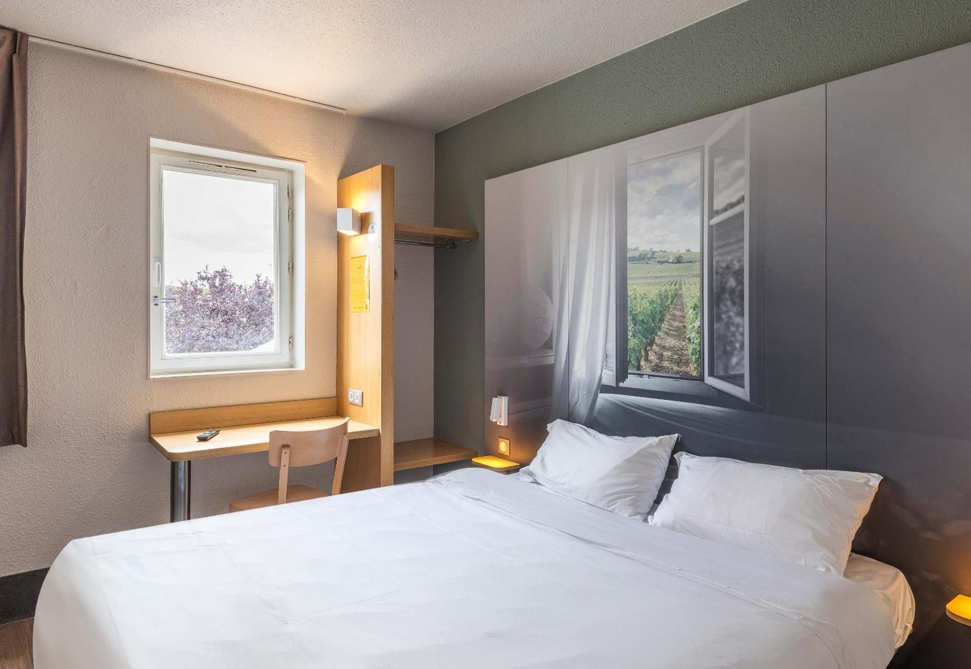 B&B Hotel Angers 2 Universite Бокузе Экстерьер фото