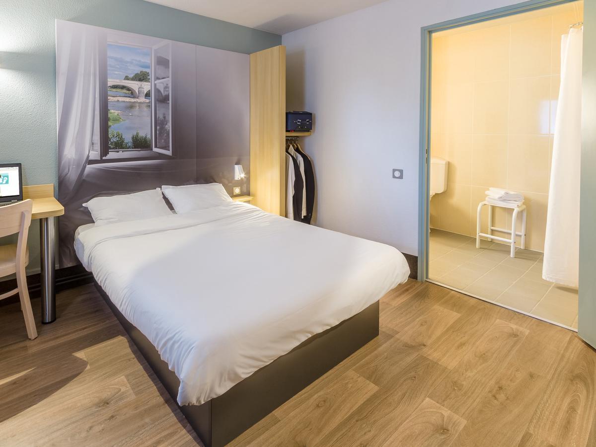 B&B Hotel Angers 2 Universite Бокузе Экстерьер фото